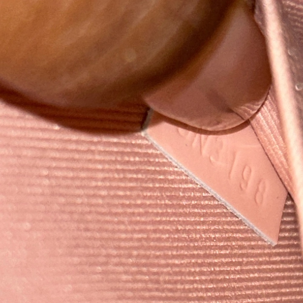 Louis Vuitton Pink Vernis Alma‎ BB - Picture 10 of 16